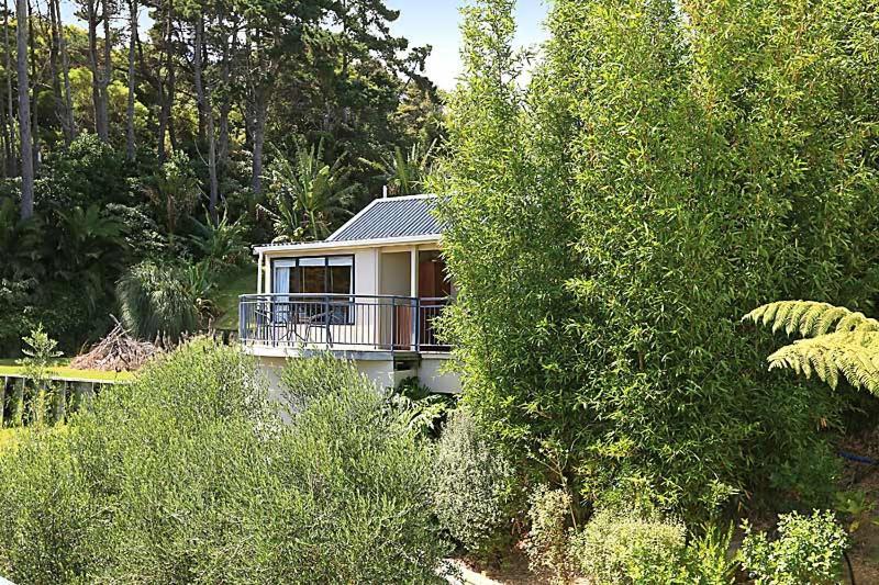 Supacute Character Cottage, Wifi, Sky Tv, Spa Bath, Spa Bath, Dble Kayak And Possibly A Car! Palm Beach Buitenkant foto